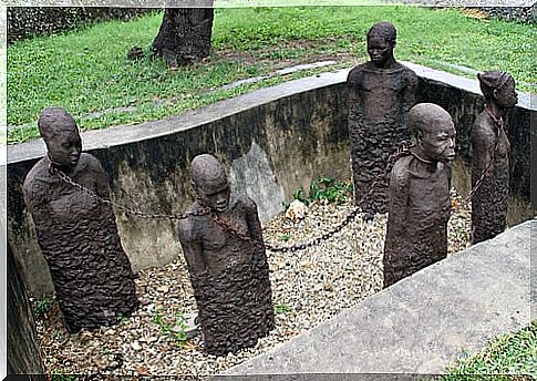 Monument to slaves