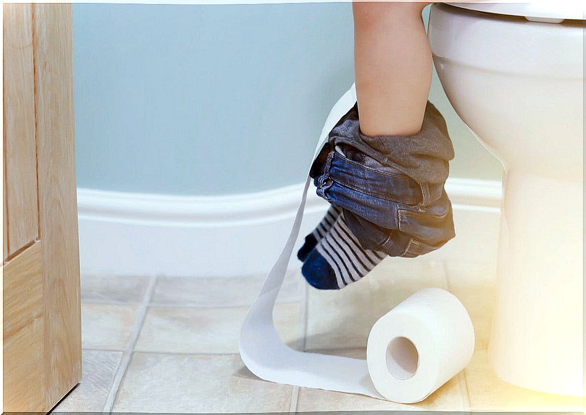 Child in toilet