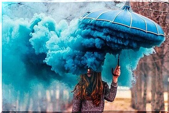 Chcia with umbrella and smoke representing conflicts with others