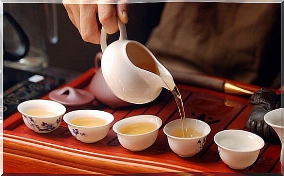 The tea ceremony and mindfulness meditation